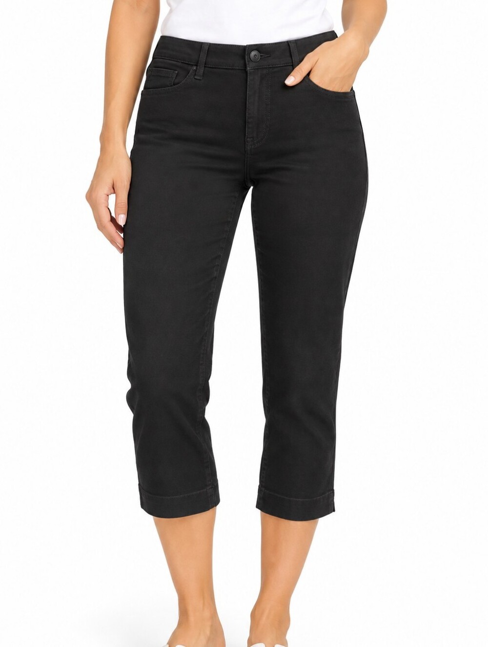 St John's Bay Black Mid Rise Capri Pants NWT